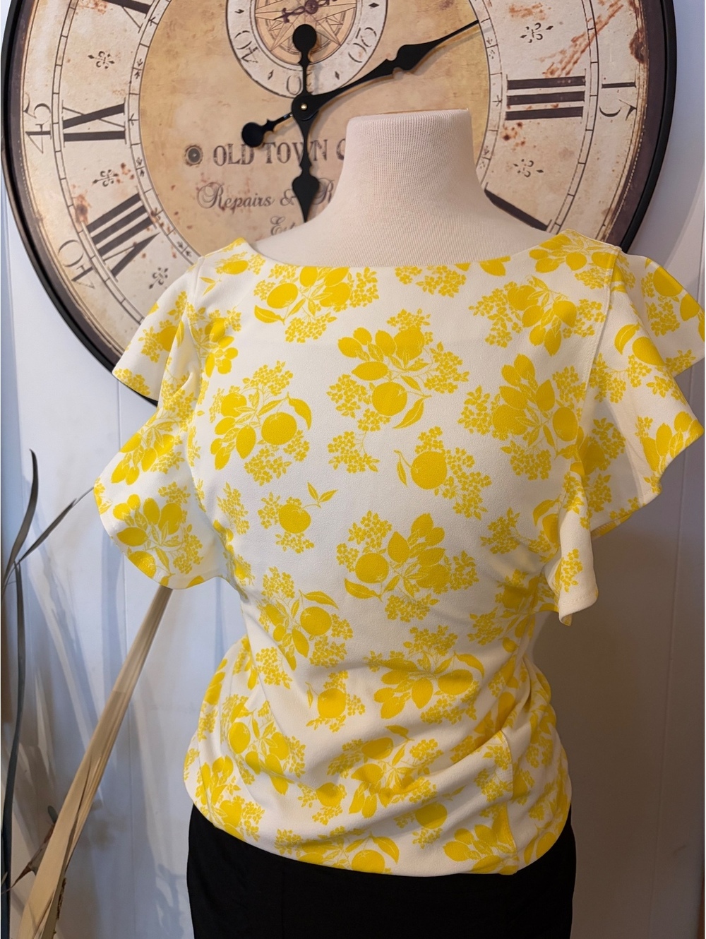 Ann Taylor Womens Yellow Floral Ruffle Sleeve Blouse Size XS